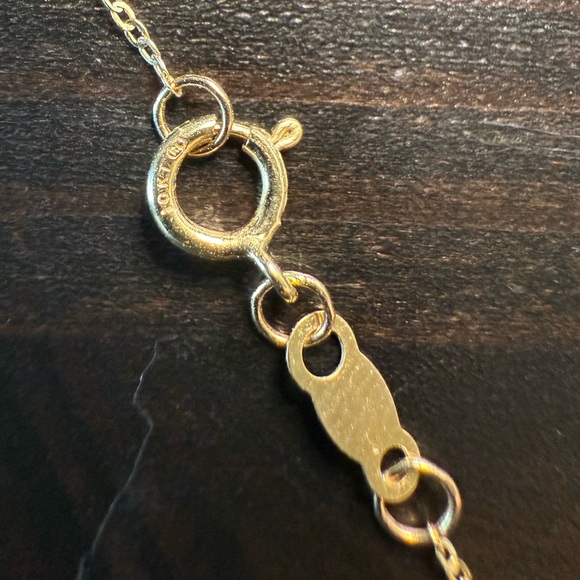 10K Gold Mini Horseshoe Diamond Chip Necklace - Picture 3 of 6